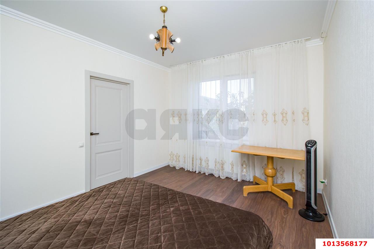 Фото №9: Дом 181 м² + 4 сот. - Новая Адыгея, ул. Красная, 25/5