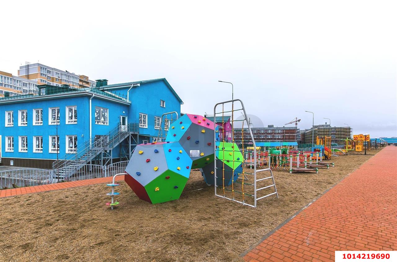 Фото №3: Студия 29 м² - Краснодар, Светлоград, ул. Красных Партизан, 1/4к5