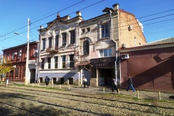 Фото №2: Коммерция 182 м² - Краснодар, мкр. Центральный, ул. Коммунаров, 64