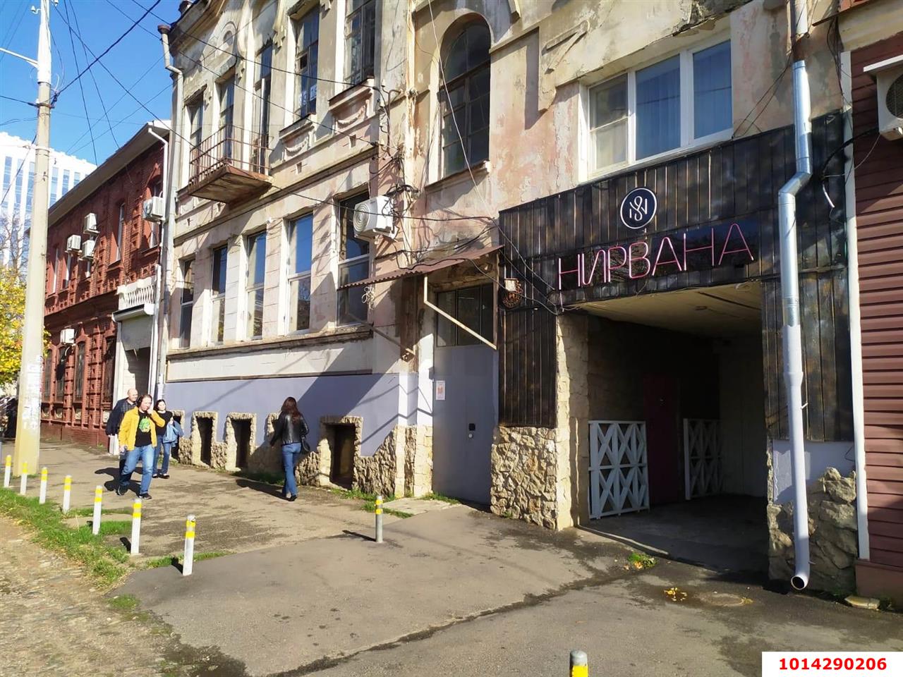 Фото №3: Торговое помещение 183 м² - Краснодар, Центральный, ул. Коммунаров, 64