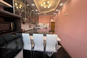 Фото №2: 3-комнатная квартира 62 м² - Краснодар, мкр. Западный внутригородской округ, ул. Строителей, 21к3