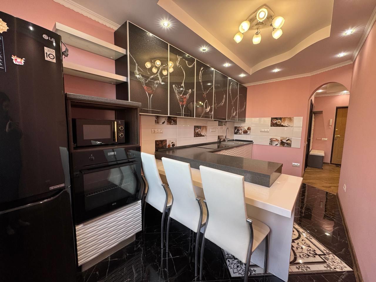 Фото №1: 3-комнатная квартира 62 м² - Краснодар, мкр. Западный внутригородской округ, ул. Строителей, 21к3