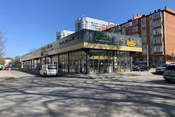Фото №2: Торговое помещение 269 м² - Краснодар, мкр. Прикубанский внутригородской округ, ул. имени Ивана Лотышева, 1