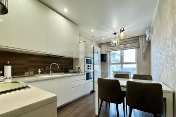 Фото №1: 1-комнатная квартира 39 м² - Краснодар, мкр. жилой комплекс Большой, ул. Красная, 176лит4