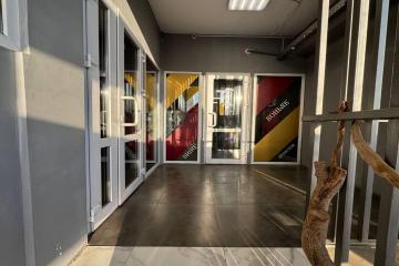 Фото №2: Коммерция 130 м² - Краснодар, мкр. имени Петра Метальникова, ул. Петра Метальникова, 28А