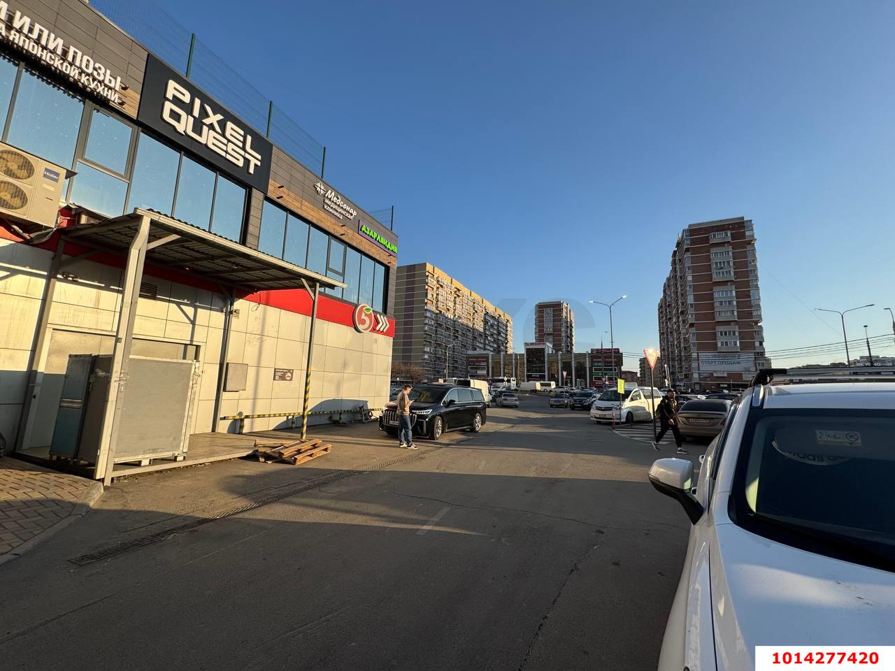 Фото №10: Торговое помещение 130 м² - Краснодар, имени Петра Метальникова, ул. Петра Метальникова, 28А
