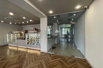Фото №3: Торговое помещение 45 м² - Краснодар, мкр. 40 лет Победы, ул. имени 40-летия Победы, 148
