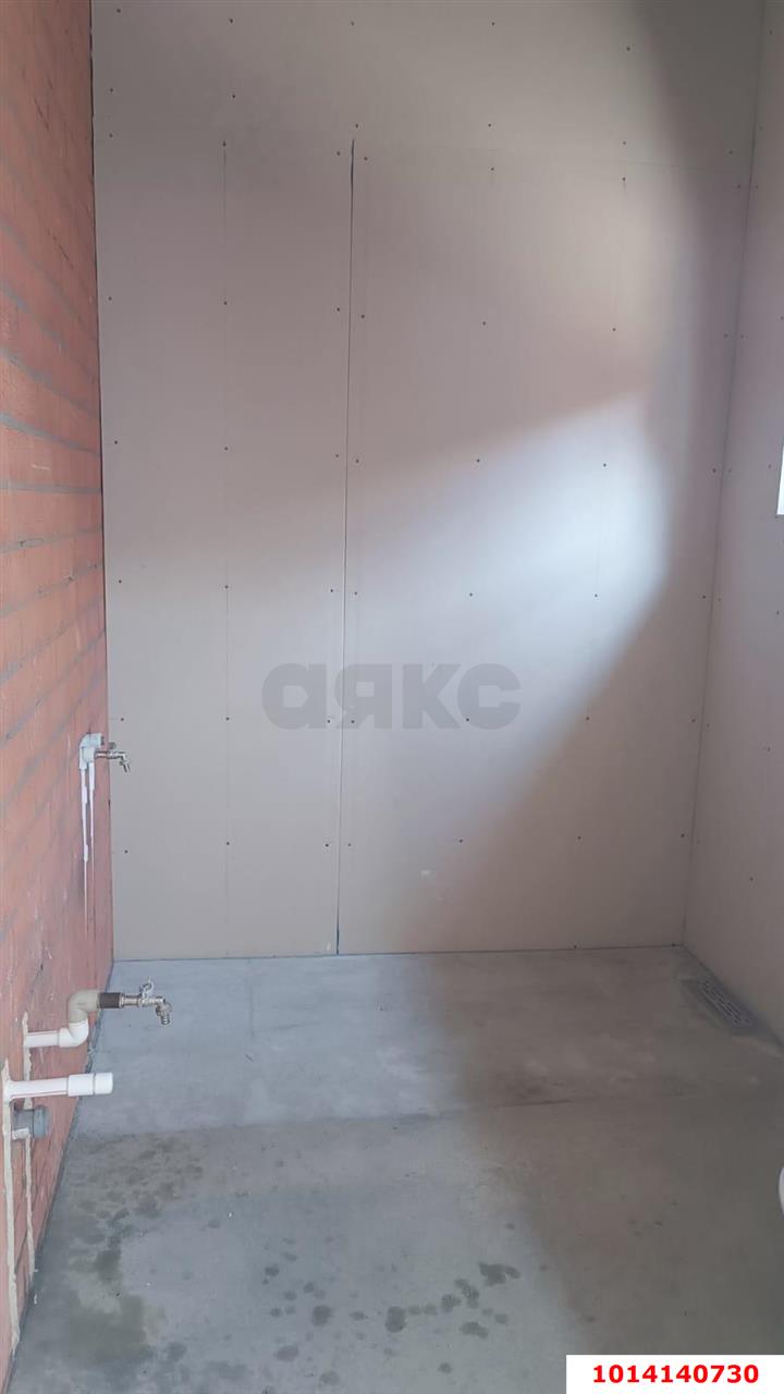 Фото №15: 4-комнатная квартира 97 м² - Краснодар, Центральный внутригородской округ, мкр. Центральный, ул. Коммунаров, 169