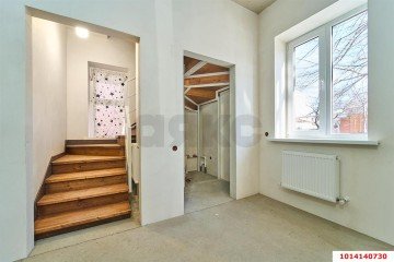 Фото №2: Таунхаус 95 м² - Краснодар, мкр. Центральный, ул. Коммунаров, 169