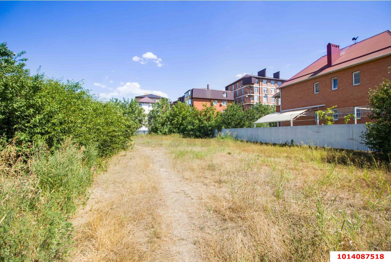 Фото №1: Земельный участок под ИЖС 10 сот. - Российский, Прикубанский внутригородской округ, ул. Тепличная