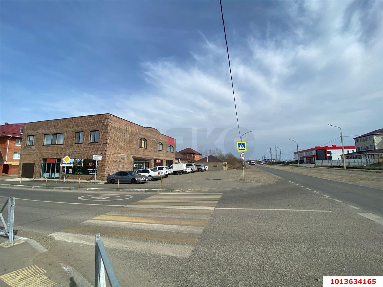 Фото №1: Торговое помещение 447 м² - Яблоновский, ул. Центральная
