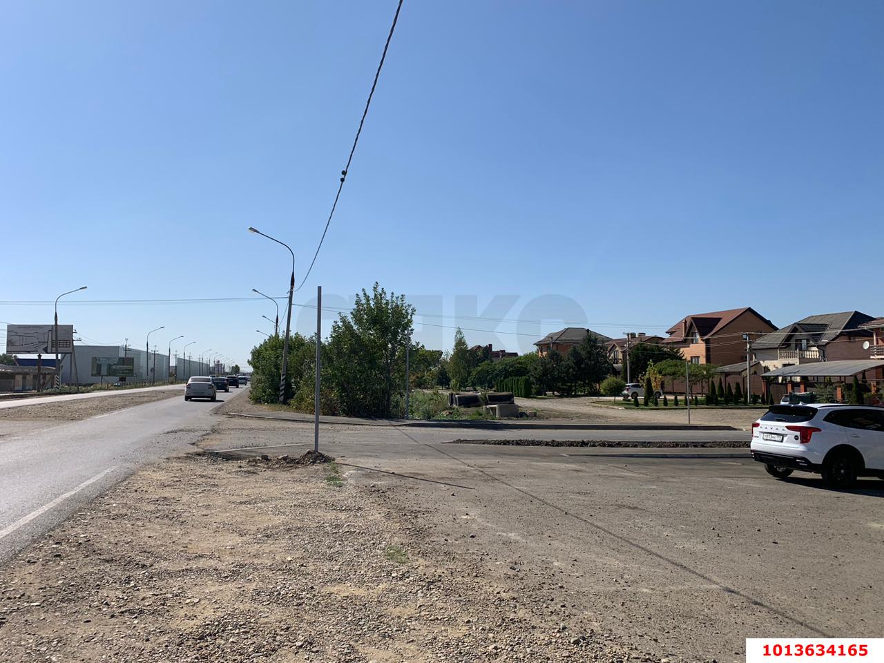 Фото №1: Торговое помещение 447 м² - Яблоновский, ул. Центральная