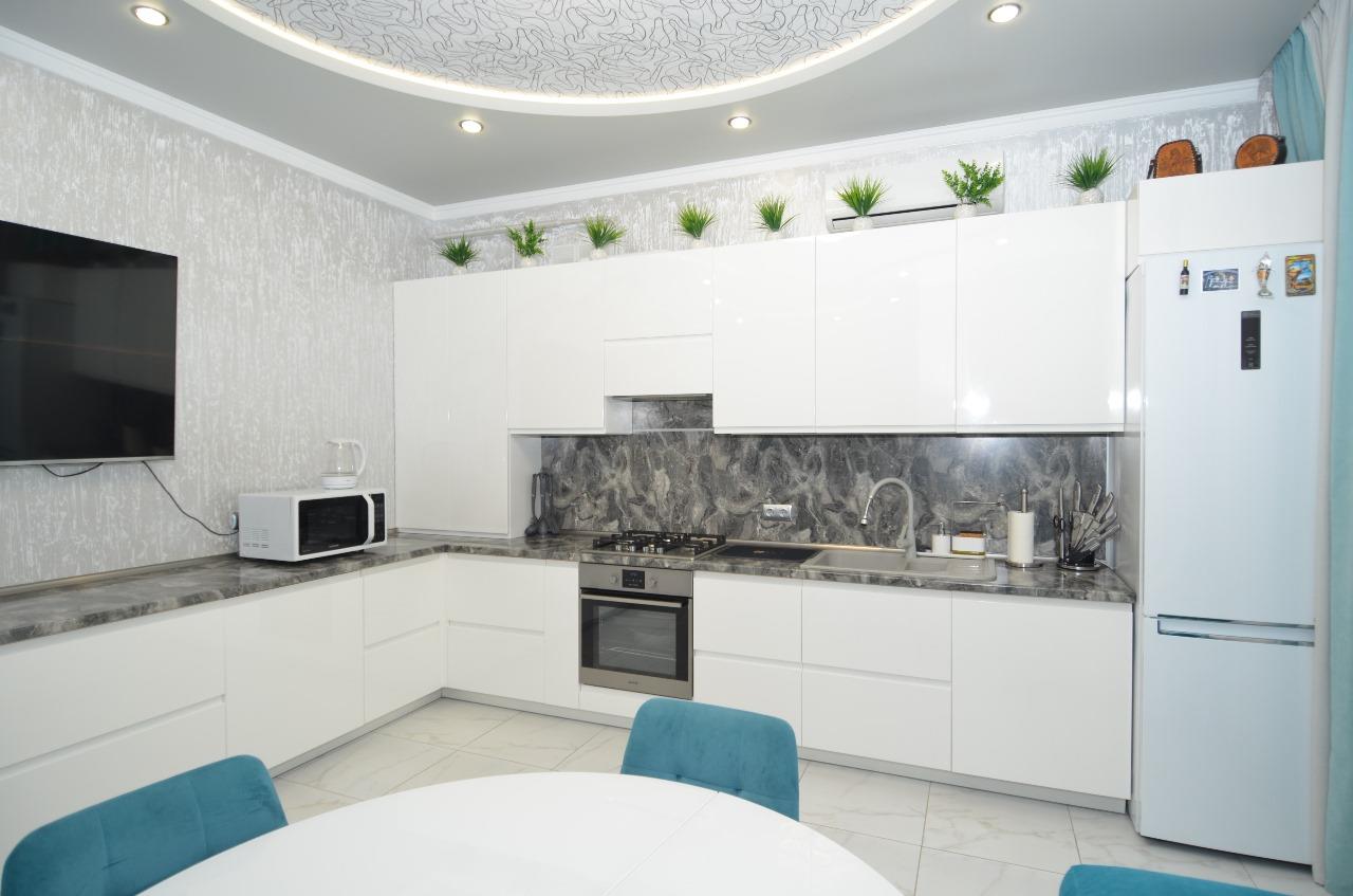 Фото №2: Дом 103 м² + 5.5 сот. - Старокорсунская, ул. Малолагерная, 93/1