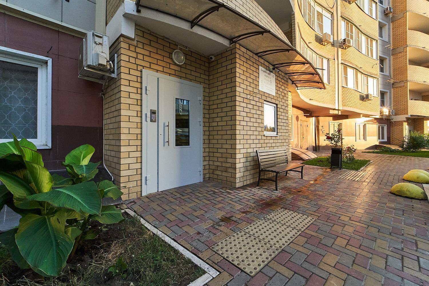 Фото №4: 3-комнатная квартира 110 м² - Краснодар, Центральный внутригородской округ, Дубинка, жилой комплекс Радонеж, мкр. Черёмушки, ул. Вишняковой, 1/23к2