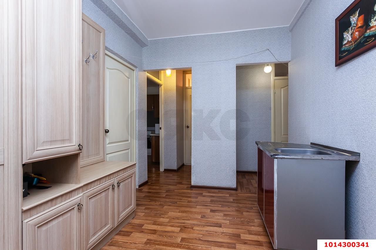 Фото №10: 2-комнатная квартира 78 м² - Краснодар, Восточно-Кругликовский, ул. Героев-Разведчиков, 34