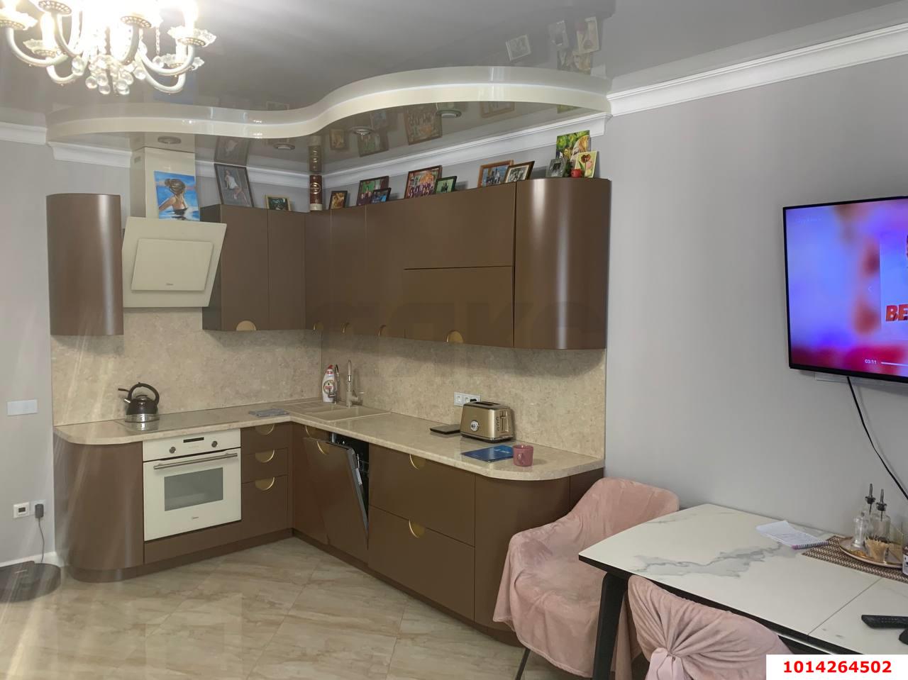 Фото №2: 2-комнатная квартира 73 м² - Краснодар, жилой комплекс Аквамарин, ул. Уральская, 75/4