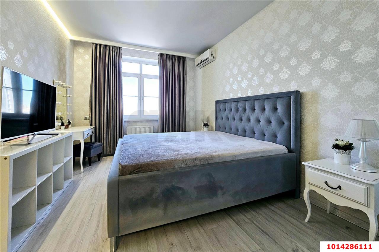 Фото №1: 2-комнатная квартира 90 м² - Краснодар, жилой комплекс Аврора Парк, ул. Шоссе Нефтяников, 22с1