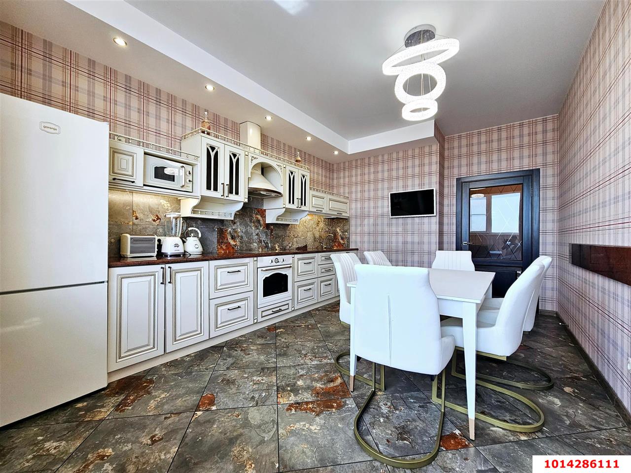 Фото №5: 2-комнатная квартира 90 м² - Краснодар, жилой комплекс Аврора Парк, ул. Шоссе Нефтяников, 22с1