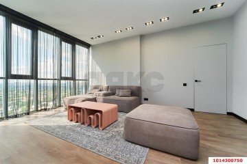 Фото №1: 2-комнатная квартира 74 м² - Краснодар, мкр. Центральный, ул. Кубанская Набережная, 39