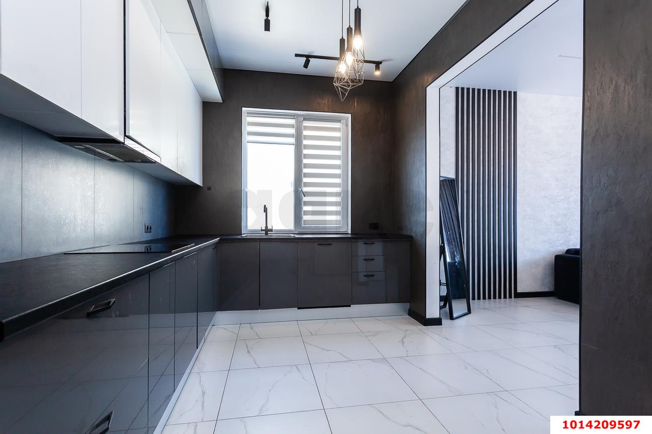 Фото №5: Дом 161 м² + 5 сот. - Южный, ул. Академика Курчатова, 5