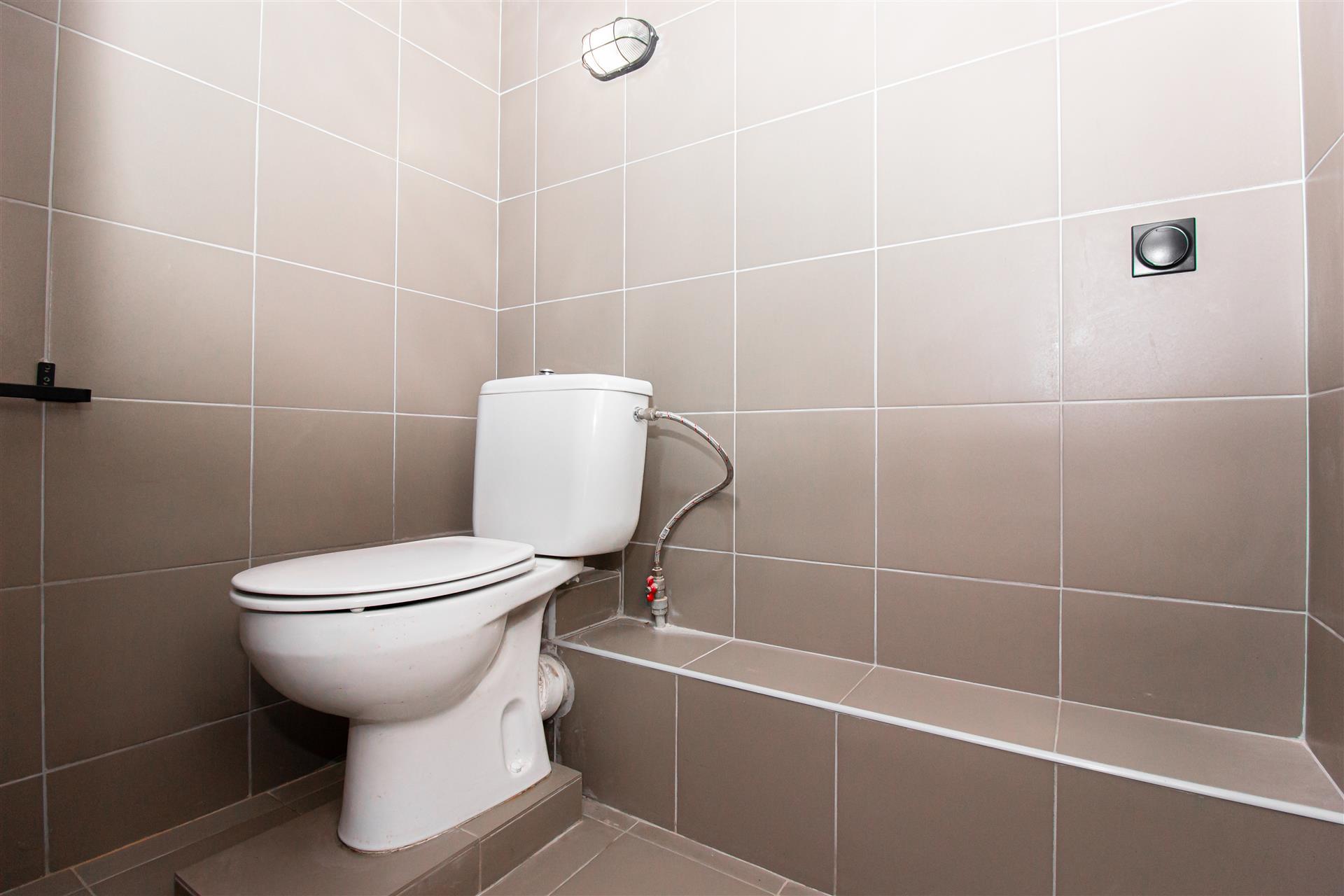 Фото №7: Коммерция 106 м² - Краснодар, Центральный внутригородской округ, мкр. Центральный, ул. Фабричная, 2