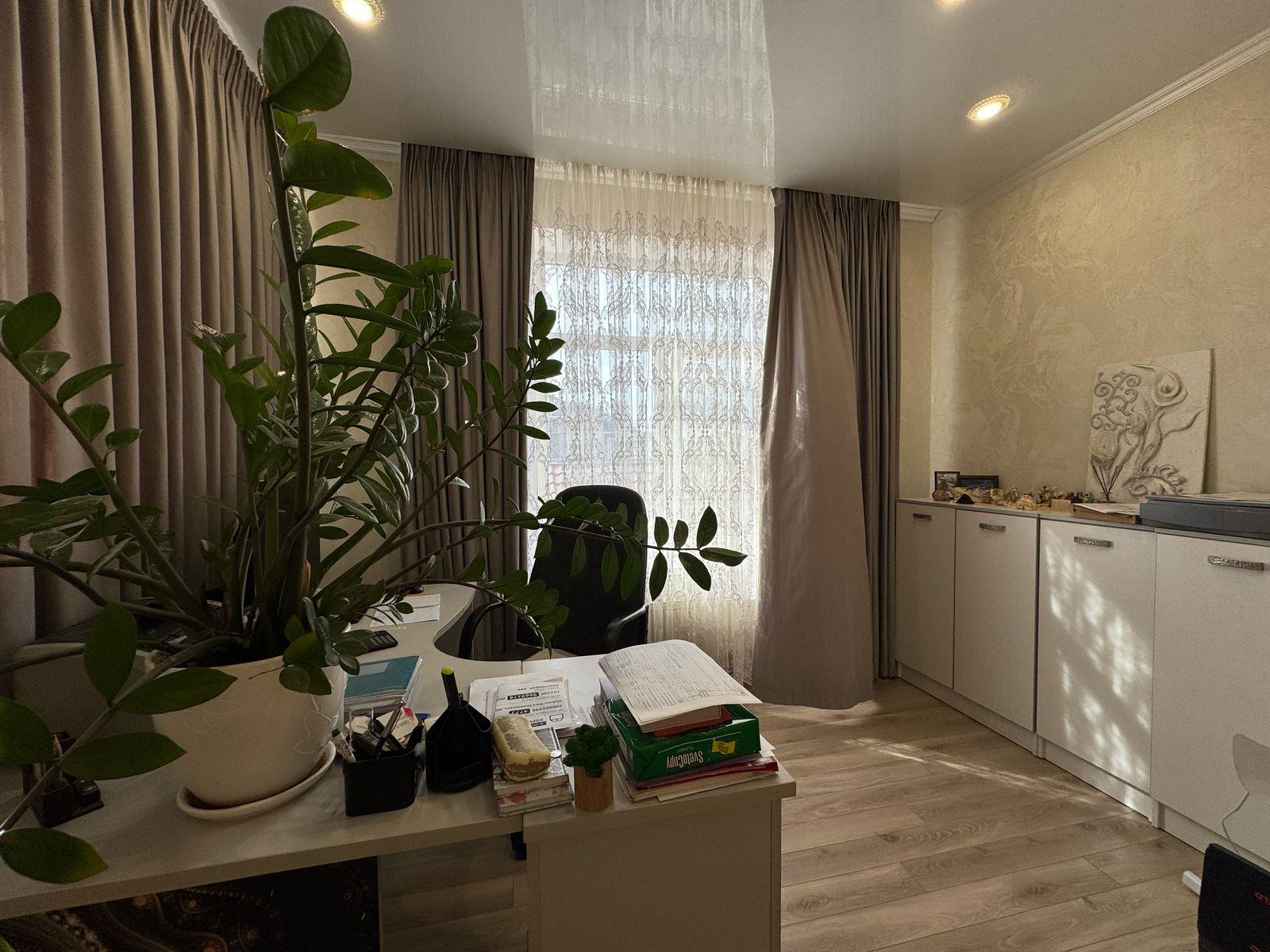 Фото №13: Дом 195 м² + 7.8 сот. - Краснодар, Прикубанский внутригородской округ, Калинино, мкр. Завод Радиоизмерительных Приборов, ул. Геодезическая, 23