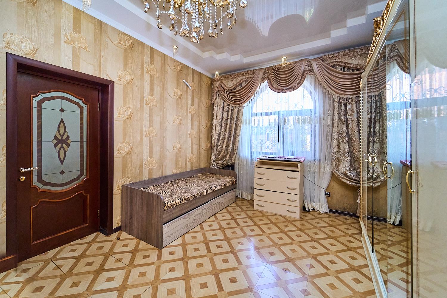 Фото №11: Дом 226 м² + 4.04 сот. - Краснодар, ул. Изумрудная, 3