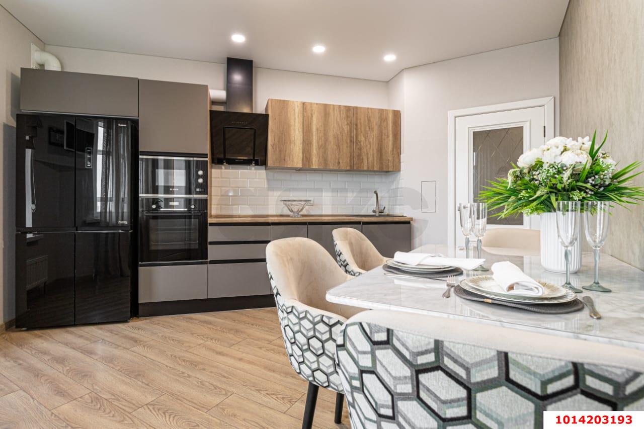 Фото №4: 2-комнатная квартира 84 м² - Краснодар, ул. Шоссе Нефтяников, 18к2