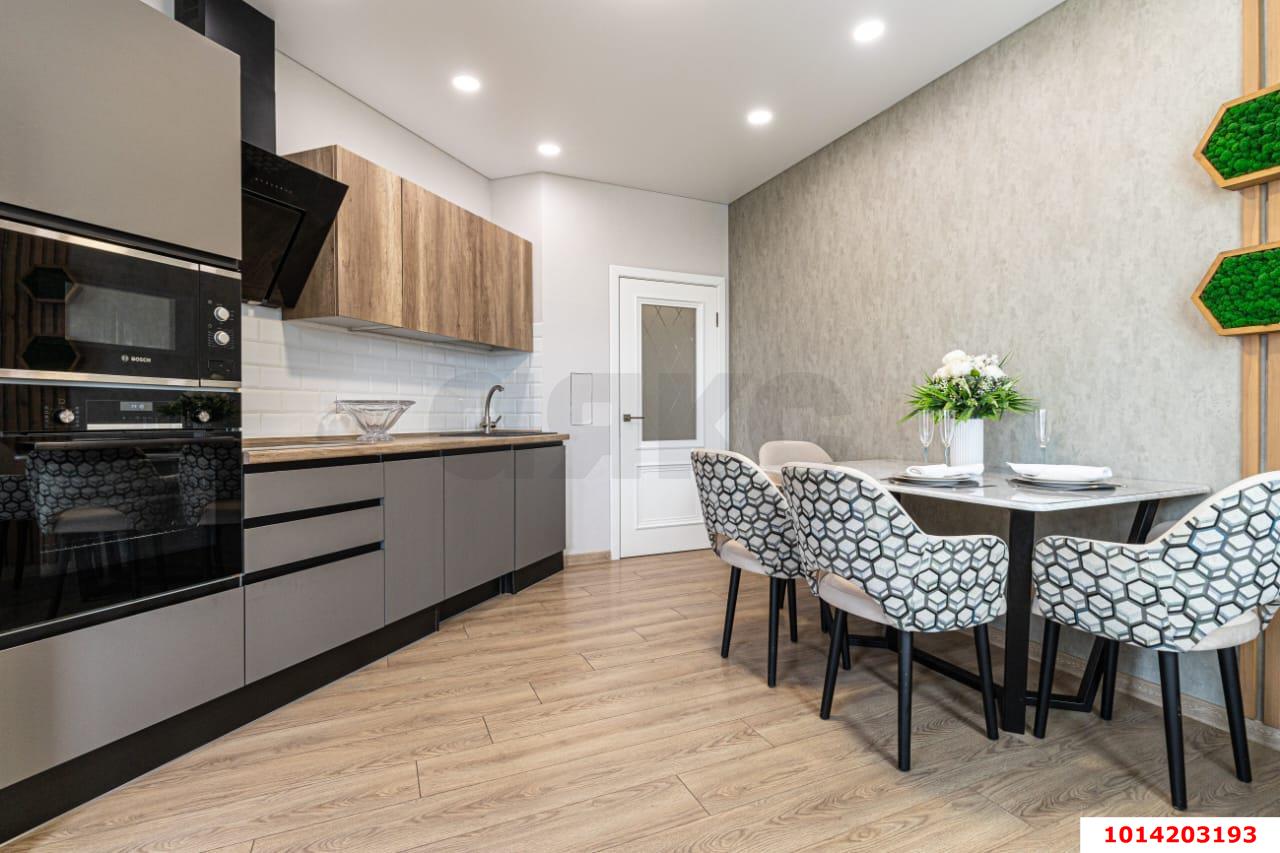 Фото №2: 2-комнатная квартира 84 м² - Краснодар, ул. Шоссе Нефтяников, 18к2