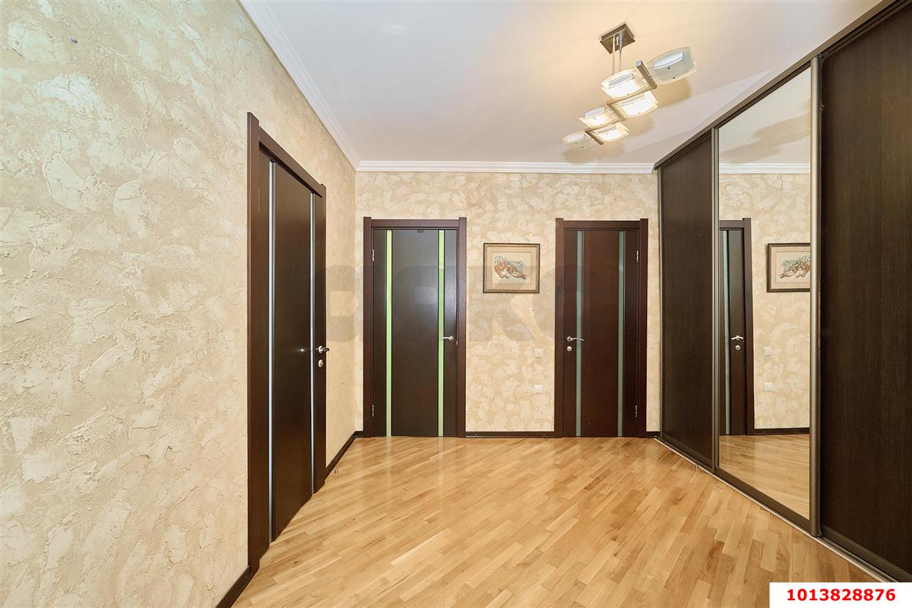 Фото №11: 2-комнатная квартира 77 м² - Краснодар, Камвольно-суконный Комбинат, ул. Камвольная, 3