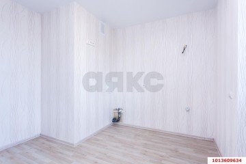 Фото №1: 1-комнатная квартира 26 м² - Краснодар, мкр. Светлоград, ул. Красных Партизан, 1/3к1