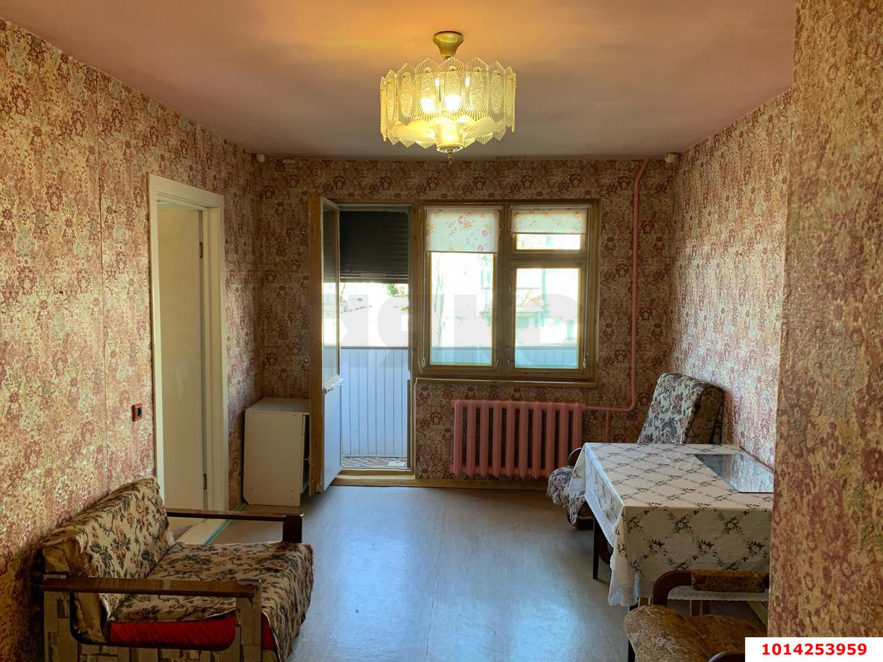 Фото №1: 3-комнатная квартира 47 м² - Краснодар, Славянский, ул. Красных Партизан, 161/2