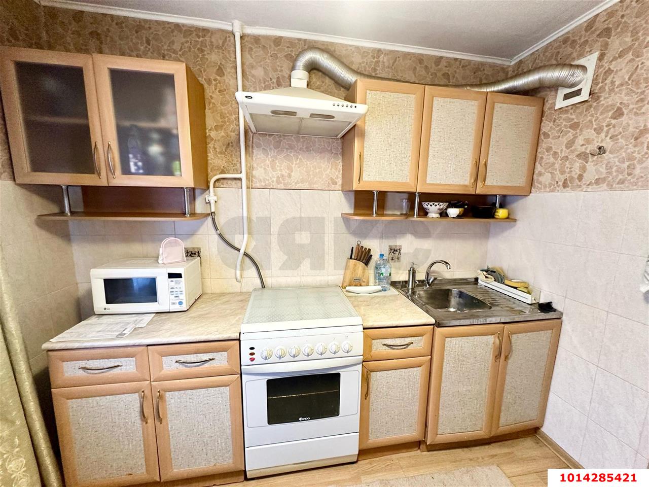 Фото №1: 2-комнатная квартира 54 м² - Российский, мкр. Прикубанский внутригородской округ, ул. Тепличная, 43