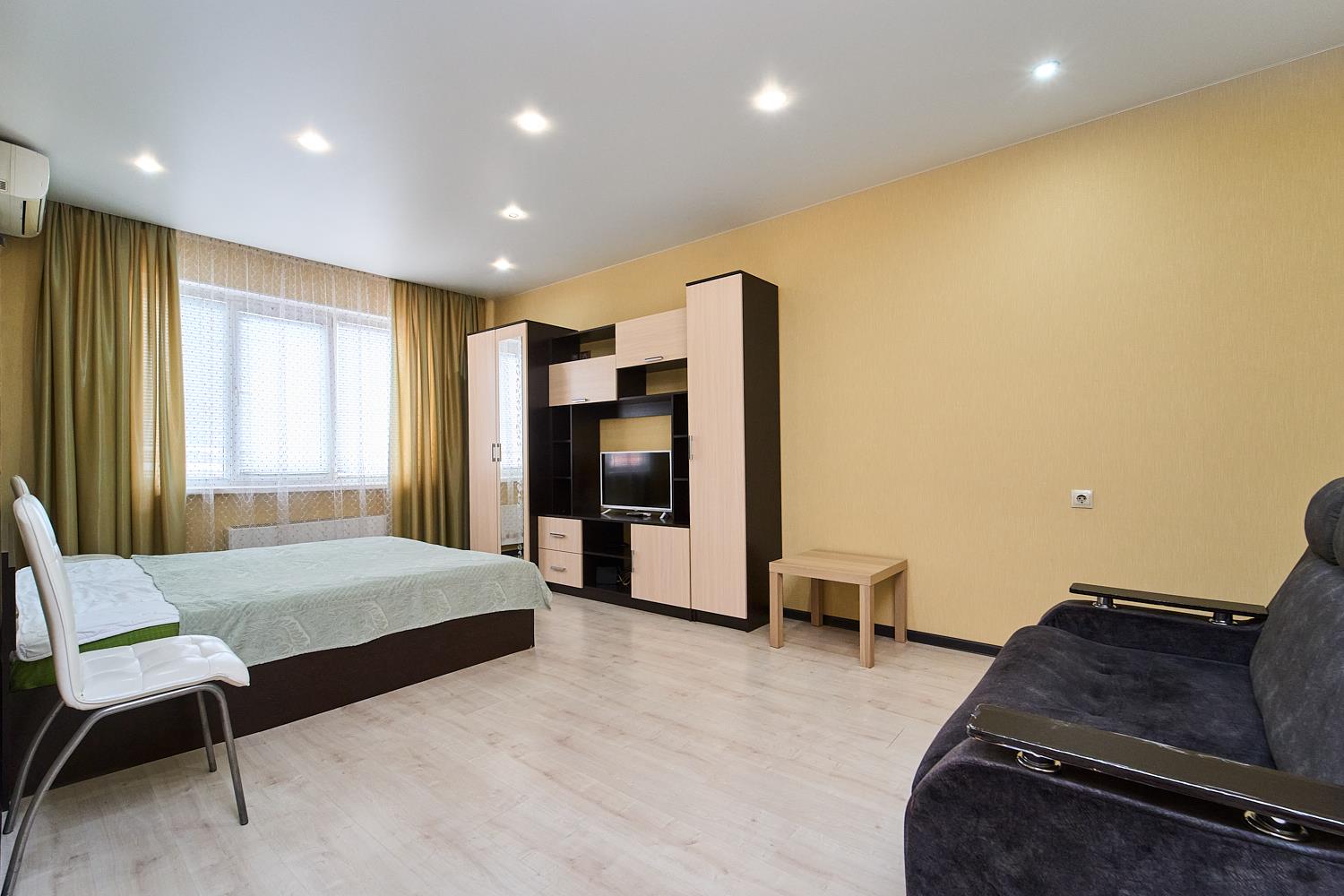 Фото №1: 1-комнатная квартира 39 м² - Краснодар, Прикубанский внутригородской округ, мкр. Восточно-Кругликовский, ул. Героя А.А. Аверкиева, 12