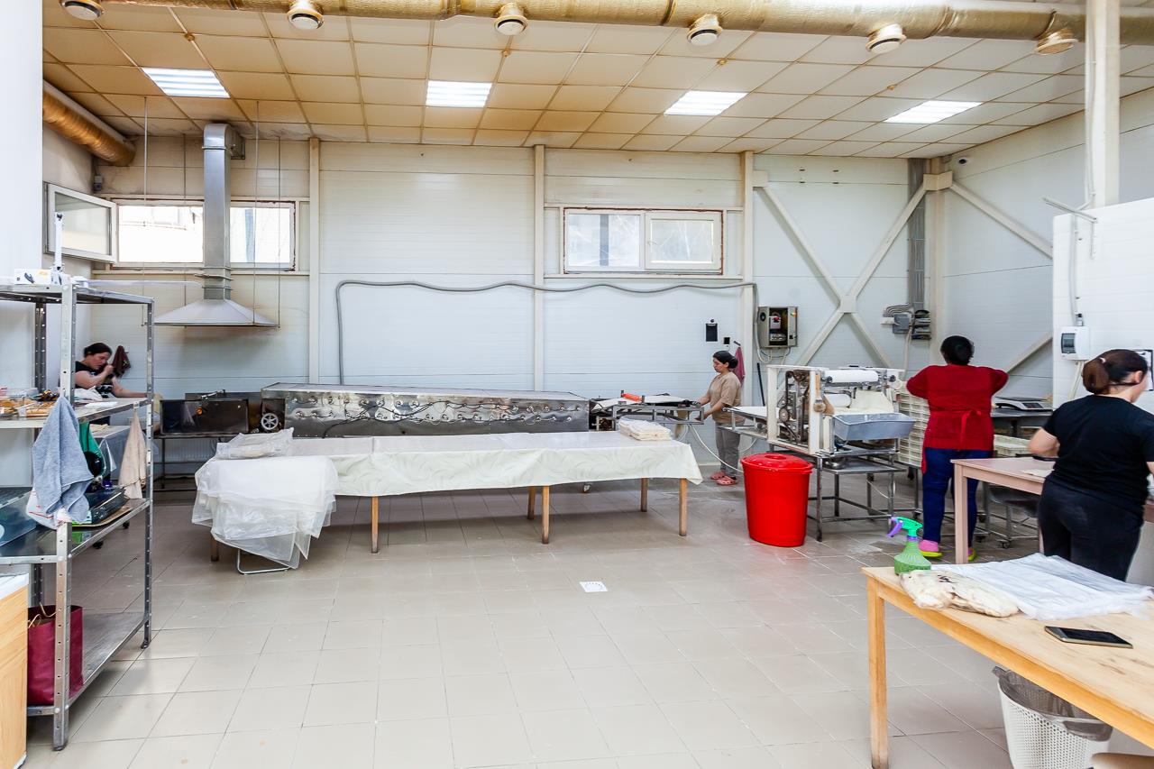 Фото №7: Коммерция 250 м² - Краснодар, Карасунский внутригородской округ, мкр. Камвольно-суконный Комбинат, ул. 1-я Заречная, 42