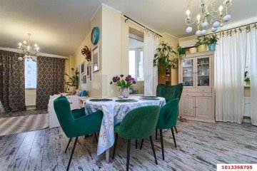 Фото №1: 3-комнатная квартира 90 м² - Краснодар, мкр. Центральный, ул. Кубанская Набережная, 64