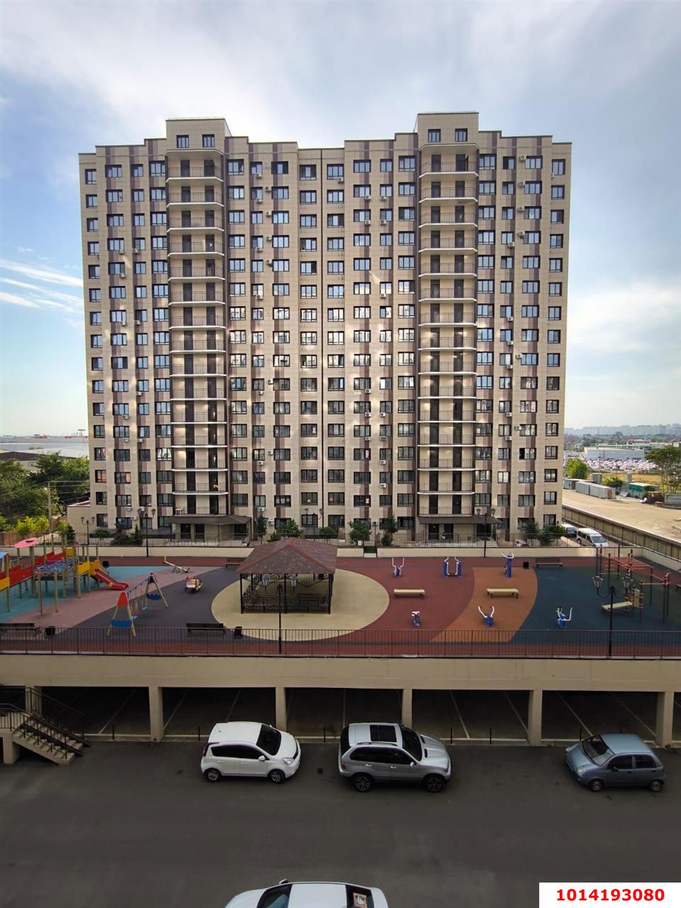 Фото №1: 2-комнатная квартира 55 м² - Новая Адыгея, жилой комплекс Мега-Победа, ул. Береговая, 3к17