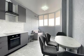 Фото №1: 1-комнатная квартира 41 м² - Краснодар, мкр. Губернский, ул. им. Героя Яцкова И.В., 19