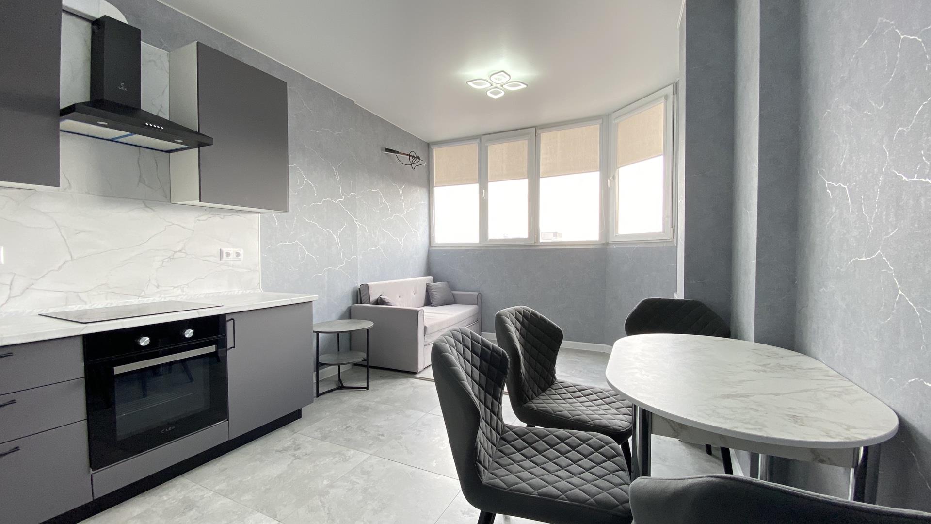 Фото №1: 1-комнатная квартира 41 м² - Краснодар, ЖК Губернский, Прикубанский внутригородской округ, мкр. Губернский, ул. им. Героя Яцкова И.В., 19