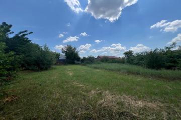 Фото №3: Земельный участок 6 сот. - Российский, мкр. Прикубанский внутригородской округ, ул. Бисерная, 8