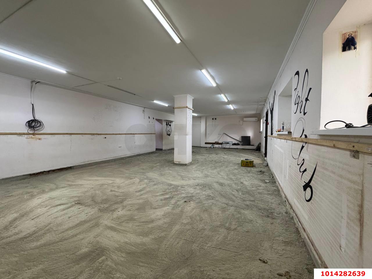 Фото №3: Торговое помещение 80 м² - Краснодар, Прикубанский внутригородской округ, ул. Кирилла Россинского, 69