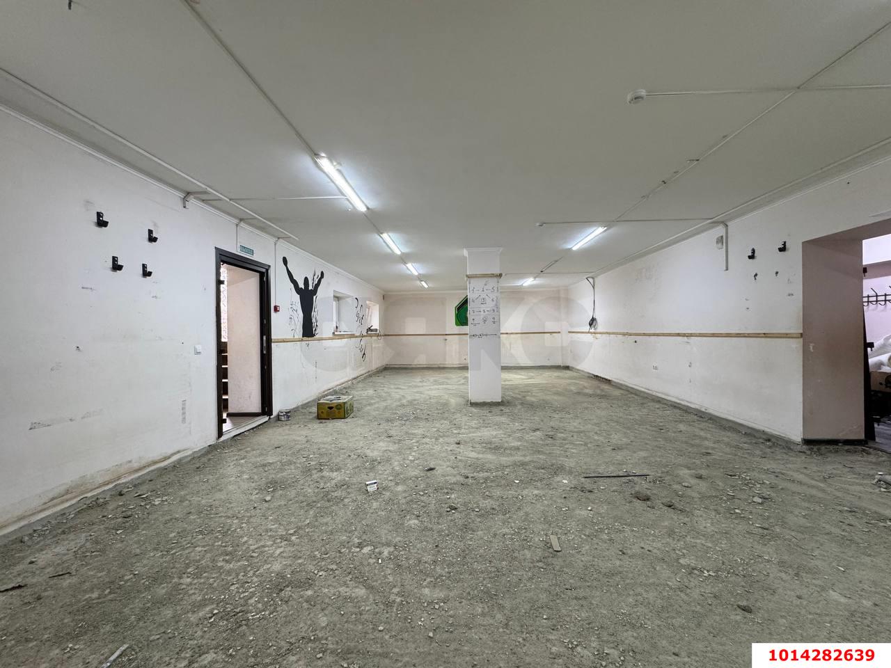 Фото №2: Торговое помещение 80 м² - Краснодар, Прикубанский внутригородской округ, ул. Кирилла Россинского, 69