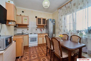 Фото №1: 1-комнатная квартира 37 м² - Краснодар, мкр. Центральный, ул. Чапаева, 131