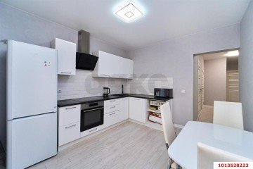 Фото №4: 3-комнатная квартира 87 м² - Краснодар, мкр. жилой комплекс Бауинвест, ул. имени 40-летия Победы, 186к1