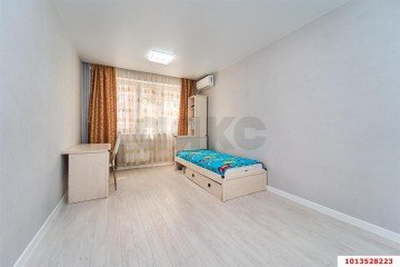 Фото №3: 3-комнатная квартира 89 м² - Краснодар, мкр. жилой комплекс Бауинвест, ул. имени 40-летия Победы, 186к1
