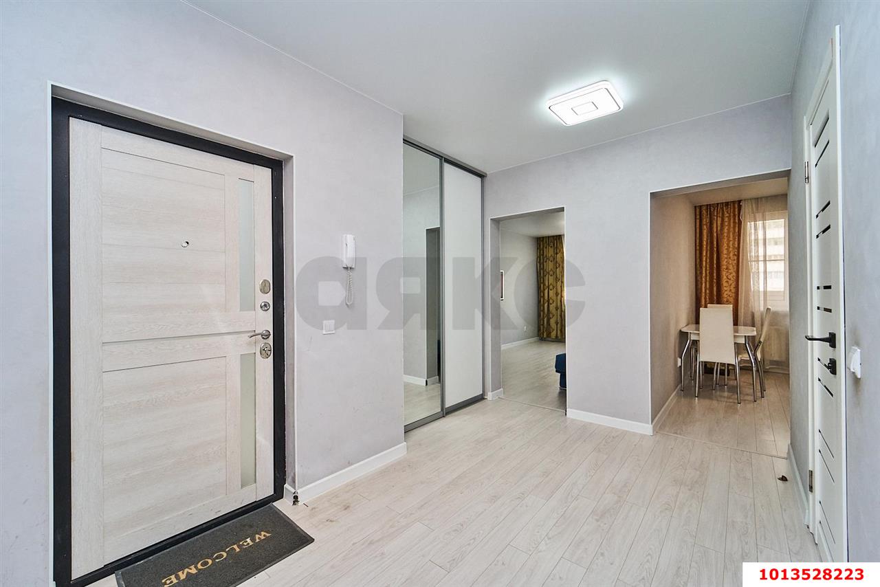 Фото №6: 3-комнатная квартира 89 м² - Краснодар, жилой комплекс Бауинвест, ул. имени 40-летия Победы, 186к1