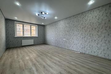 Фото №2: 1-комнатная квартира 45 м² - Краснодар, мкр. жилой комплекс Жемчужина, ул. имени Ф.И. Шаляпина, 30/1к1