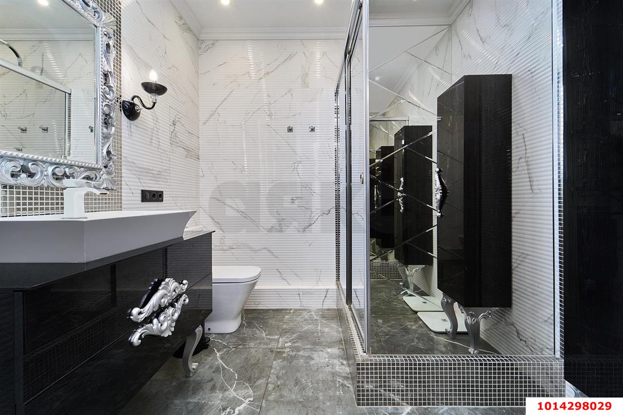 Фото №10: 2-комнатная квартира 82 м² - Краснодар, Центральный, ул. Ломоносова, 97