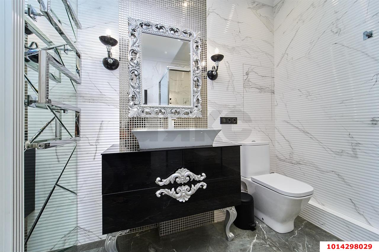 Фото №11: 2-комнатная квартира 82 м² - Краснодар, Центральный, ул. Ломоносова, 97