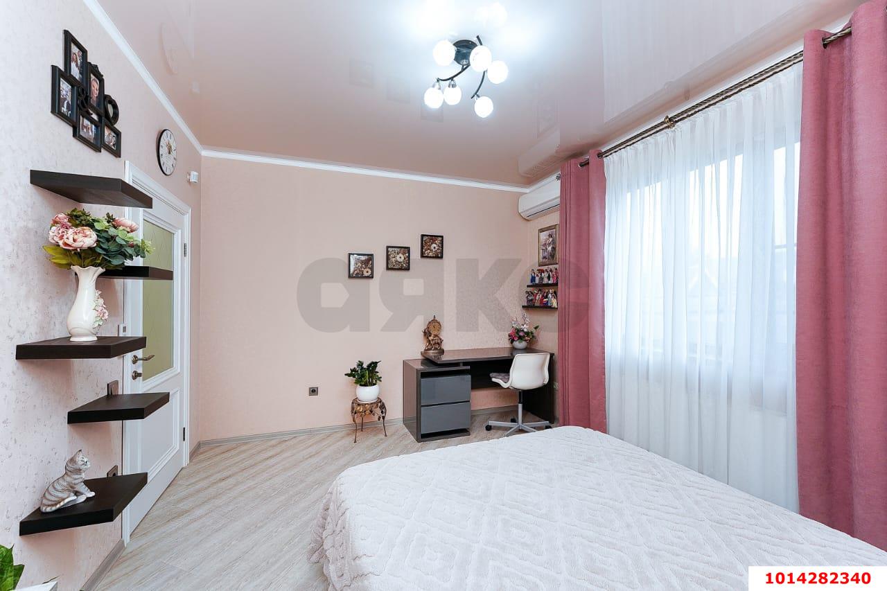Фото №10: Дом 218 м² + 4.8 сот. - Кореновск, 2-й квартал, ул. Венеры Павленко, 3